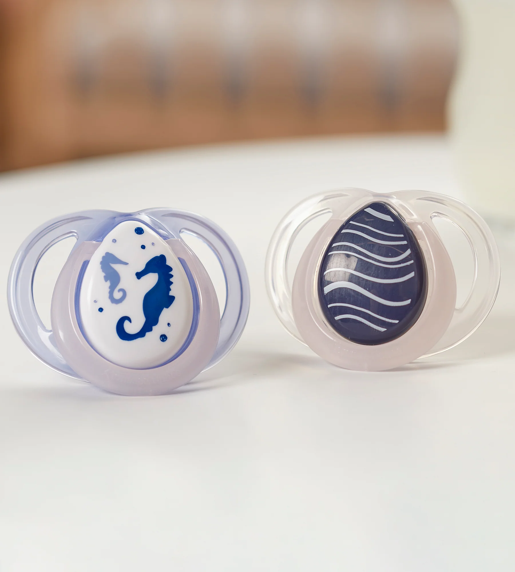 Night Time Soother 2-PK With Case Tommee Tippee 0-6M -433372