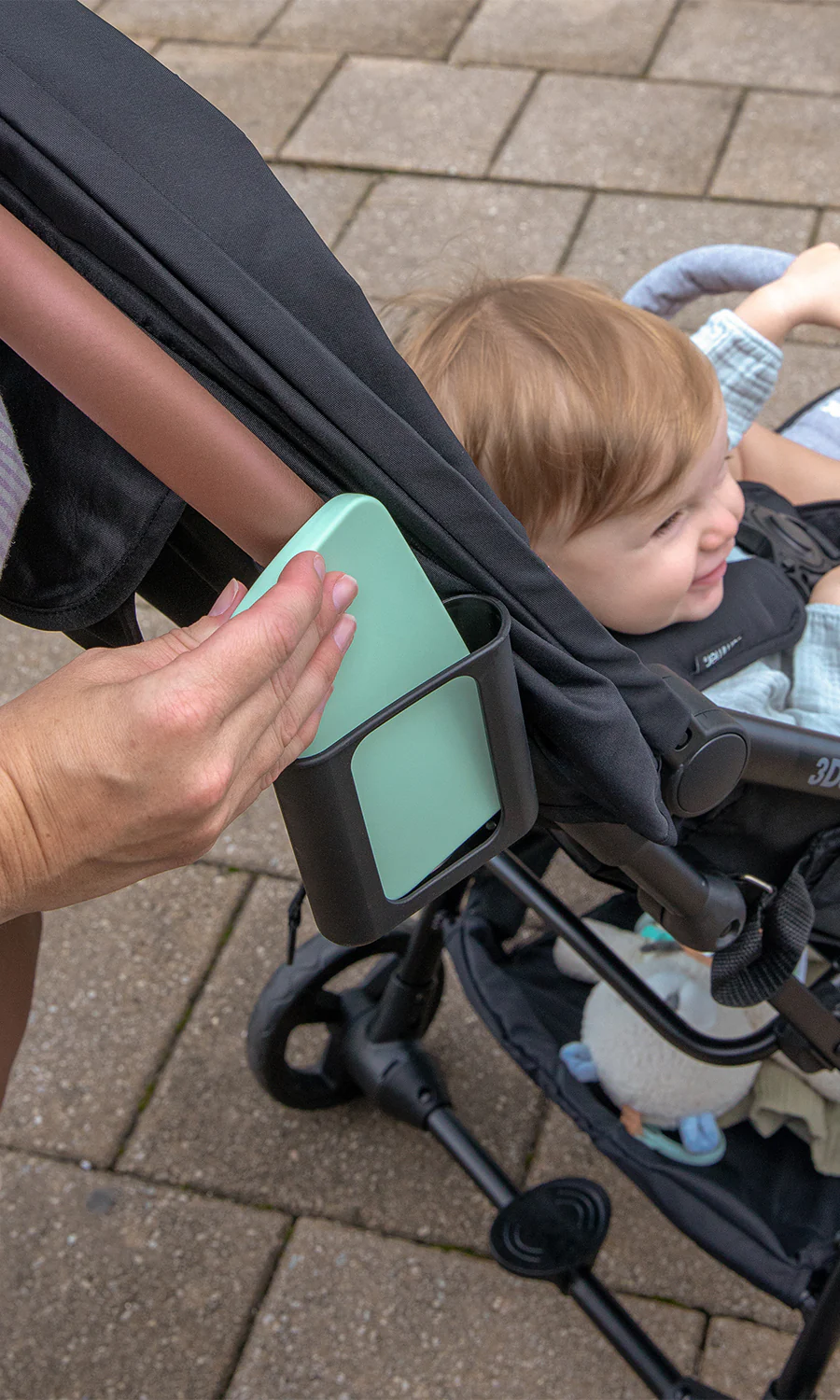 3D Quickclose CS+ Compact Fold Stroller - Image 4