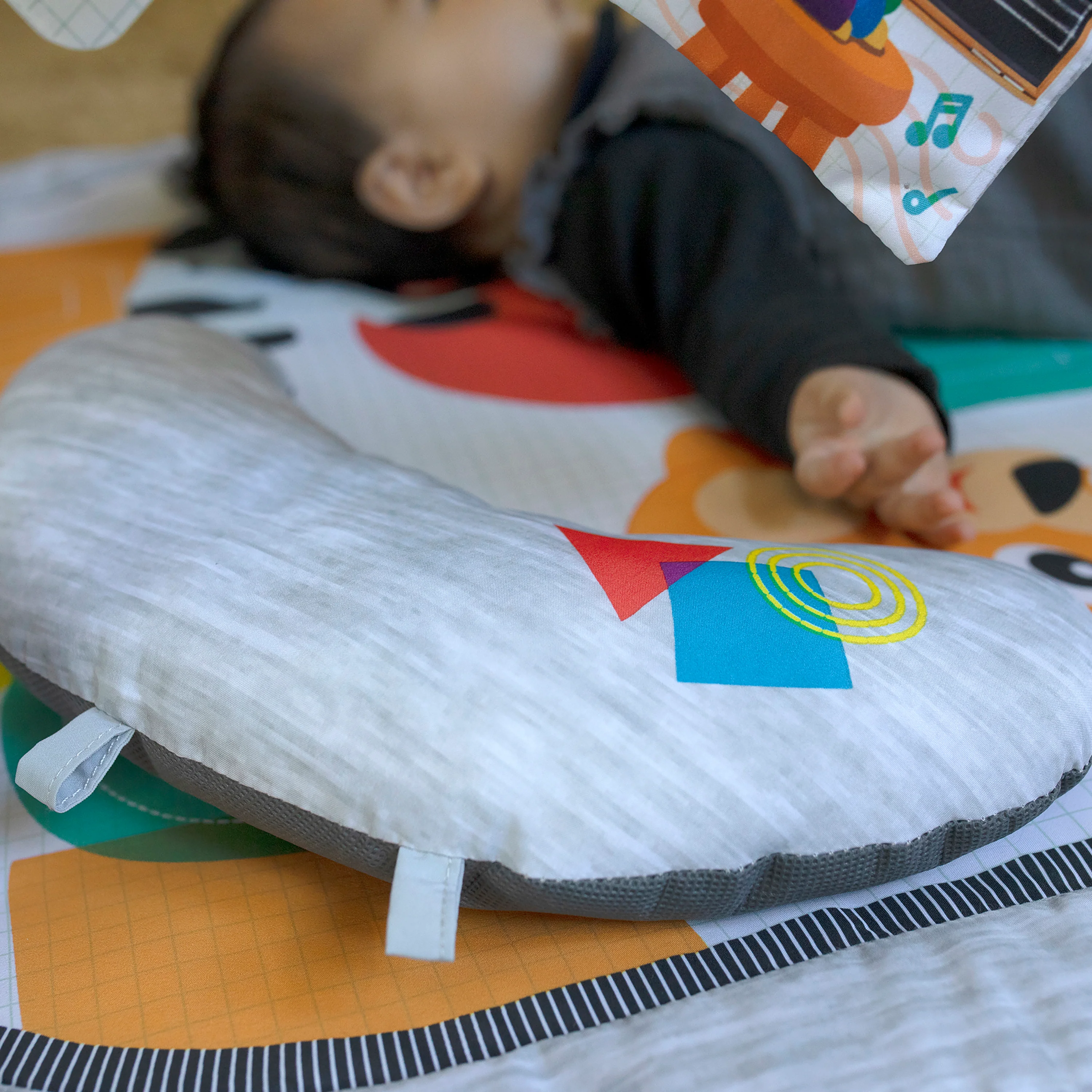 4-in-1 Kickin Tunes™ Music & Language Discovery Gym - Image 7