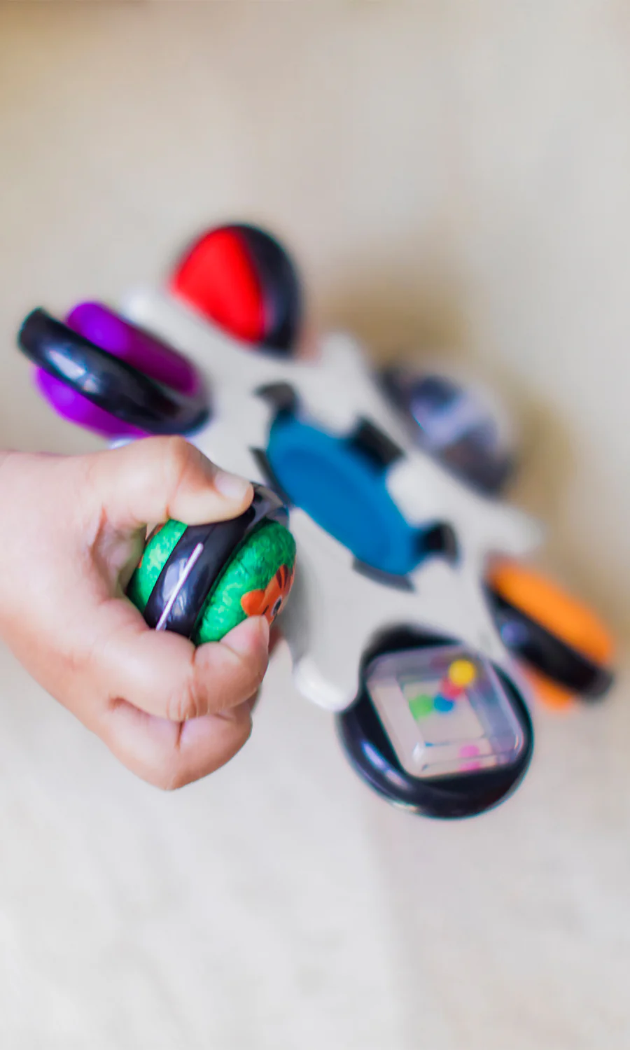 Curiosity Clutch Sensory Toy - Image 4