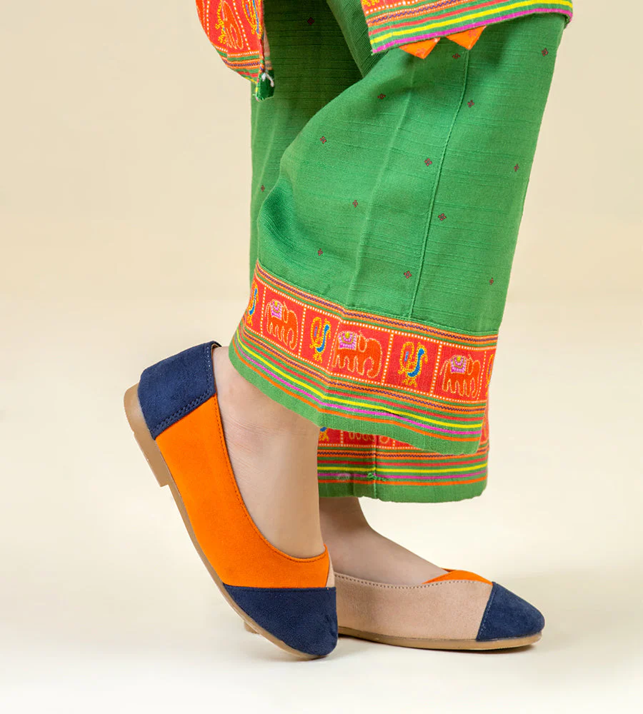 Girls Kameez Shalwar - 0275660 - Image 4
