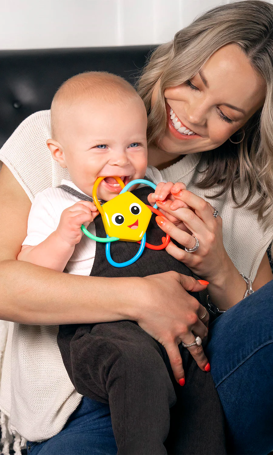 Soothing Star Teether & Rattle Toy - Image 2
